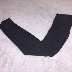 Lululemon Grey High Waisted Leggings ✨